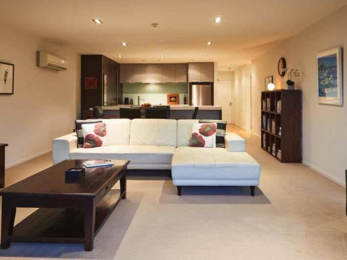 Pohutukawa Apartment بِكتون المظهر الخارجي الصورة